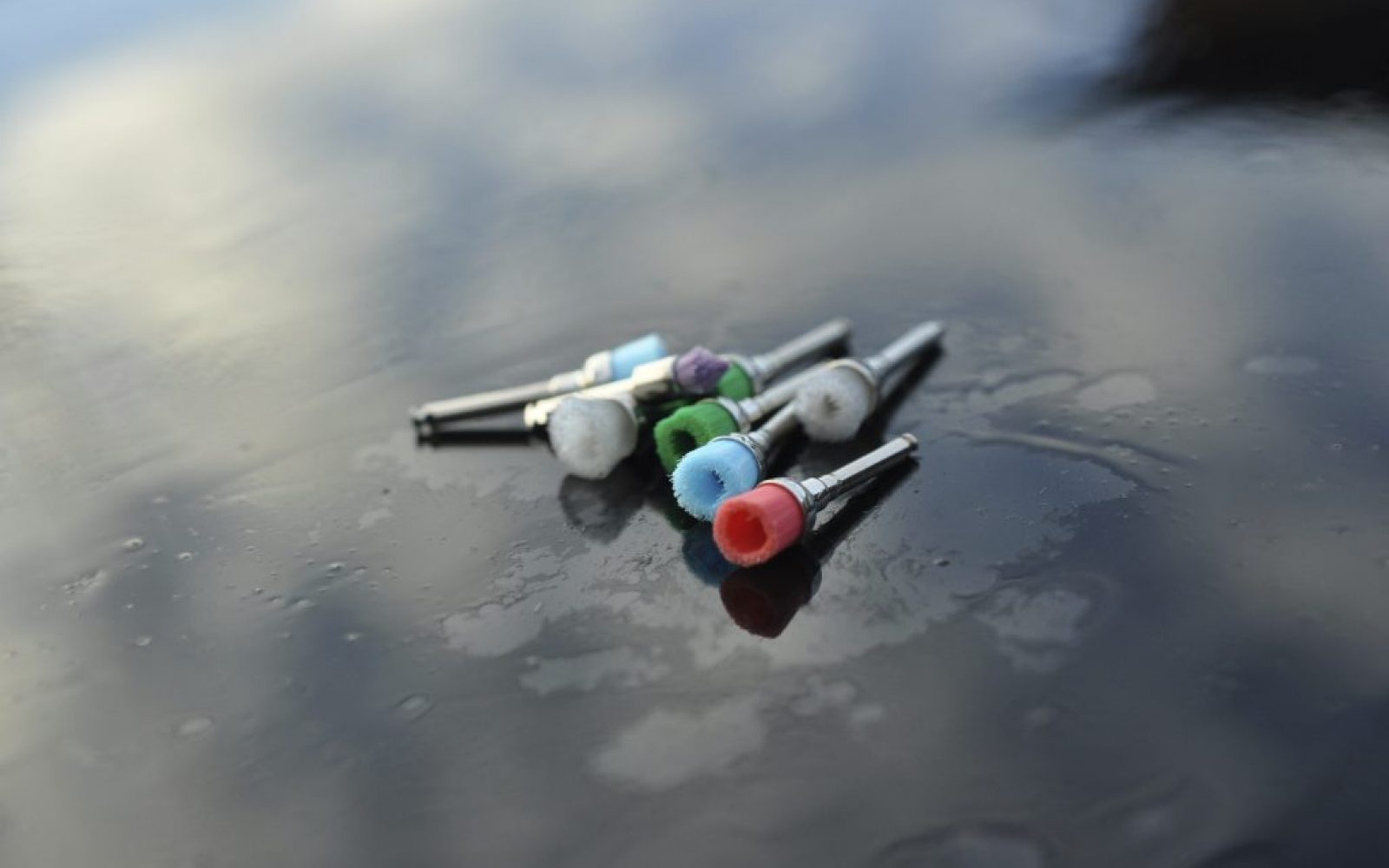 <h4>NEU</h4>VOSS Dental-Shop <img src="/wp-content/uploads/2023/11/Banner_08-11_23_500pixel.jpg" alt="versch. Monitore">